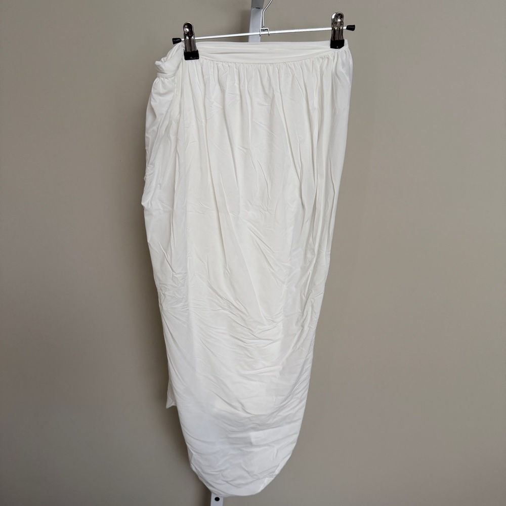 Amazuin MUSIA OFF WHITE top and skirt set - Picture 6 of 10